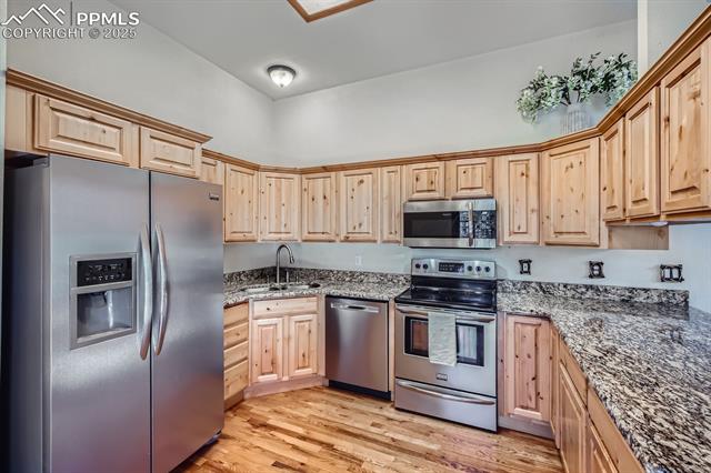 3415 Regent Drive