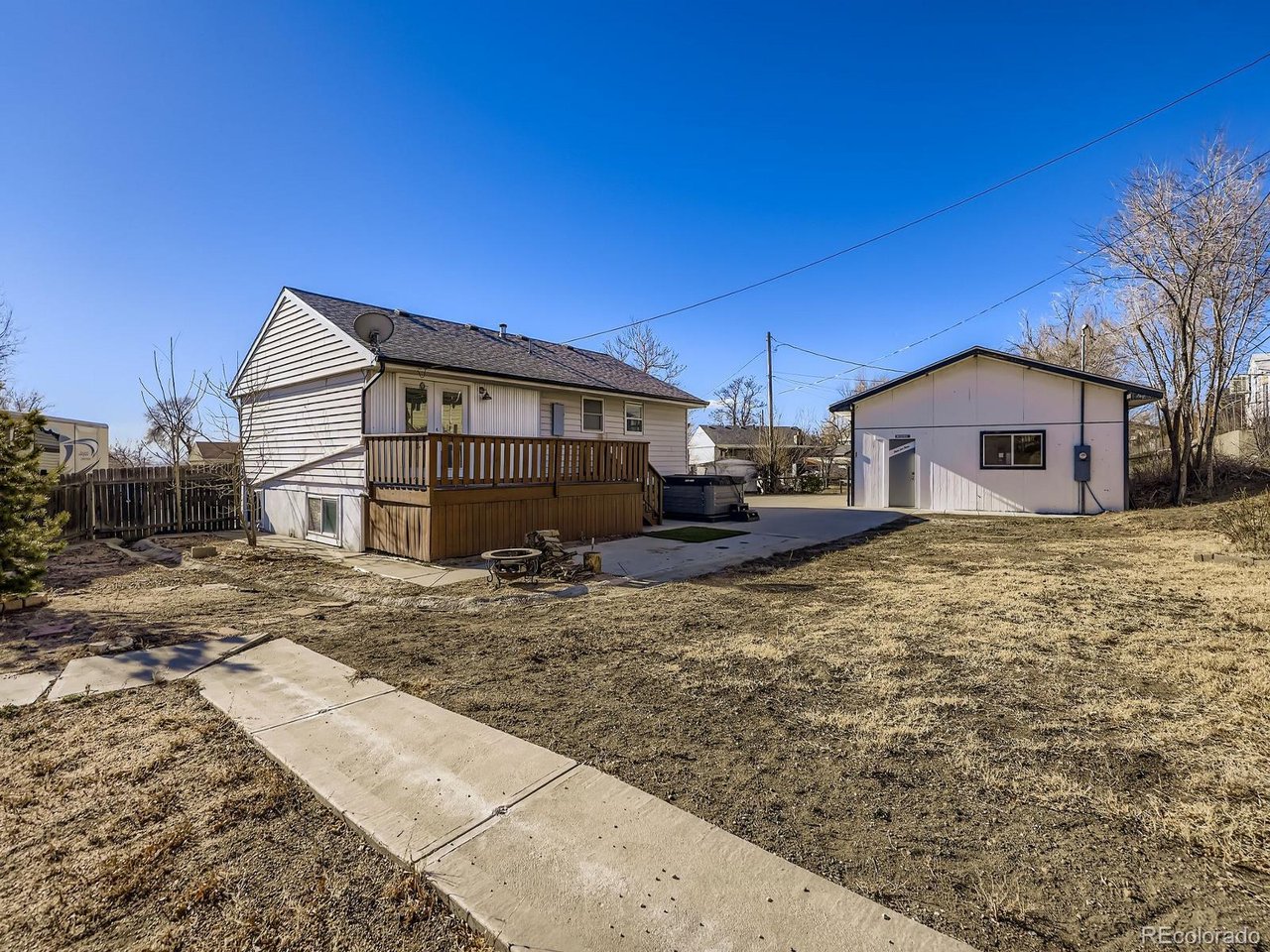 261 W 79th Ct