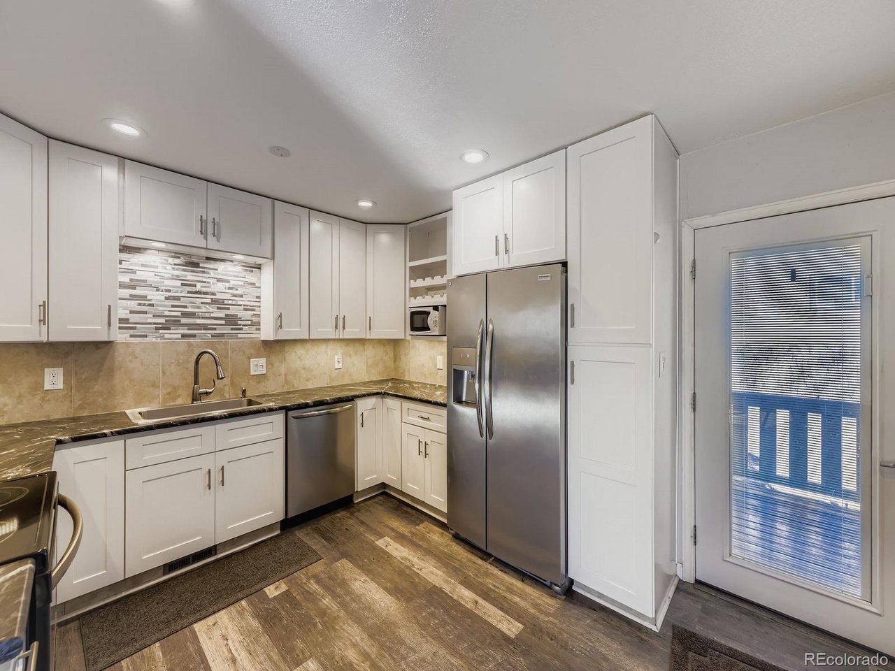 261 W 79th Ct