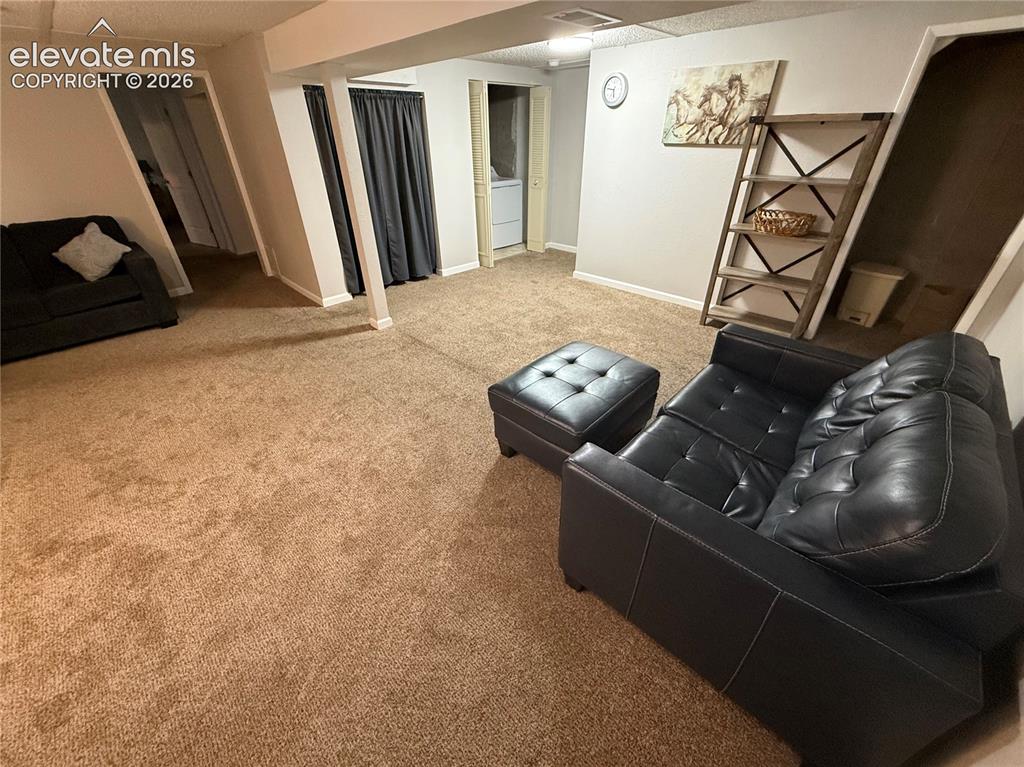 2126 vinewood Lane