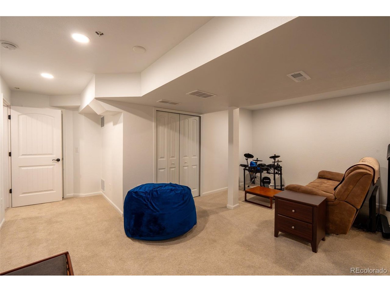 15619 Kitchener Way