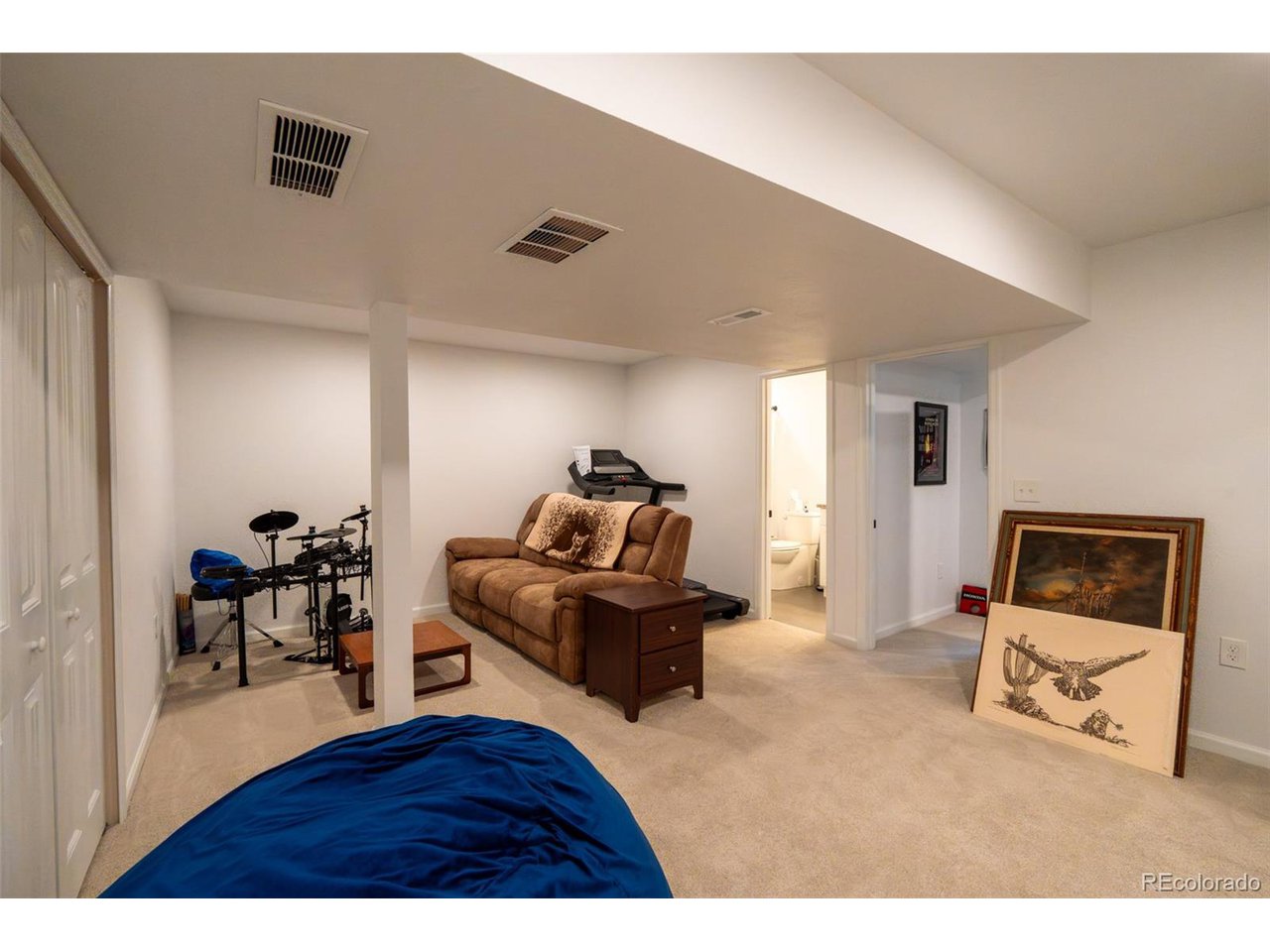15619 Kitchener Way