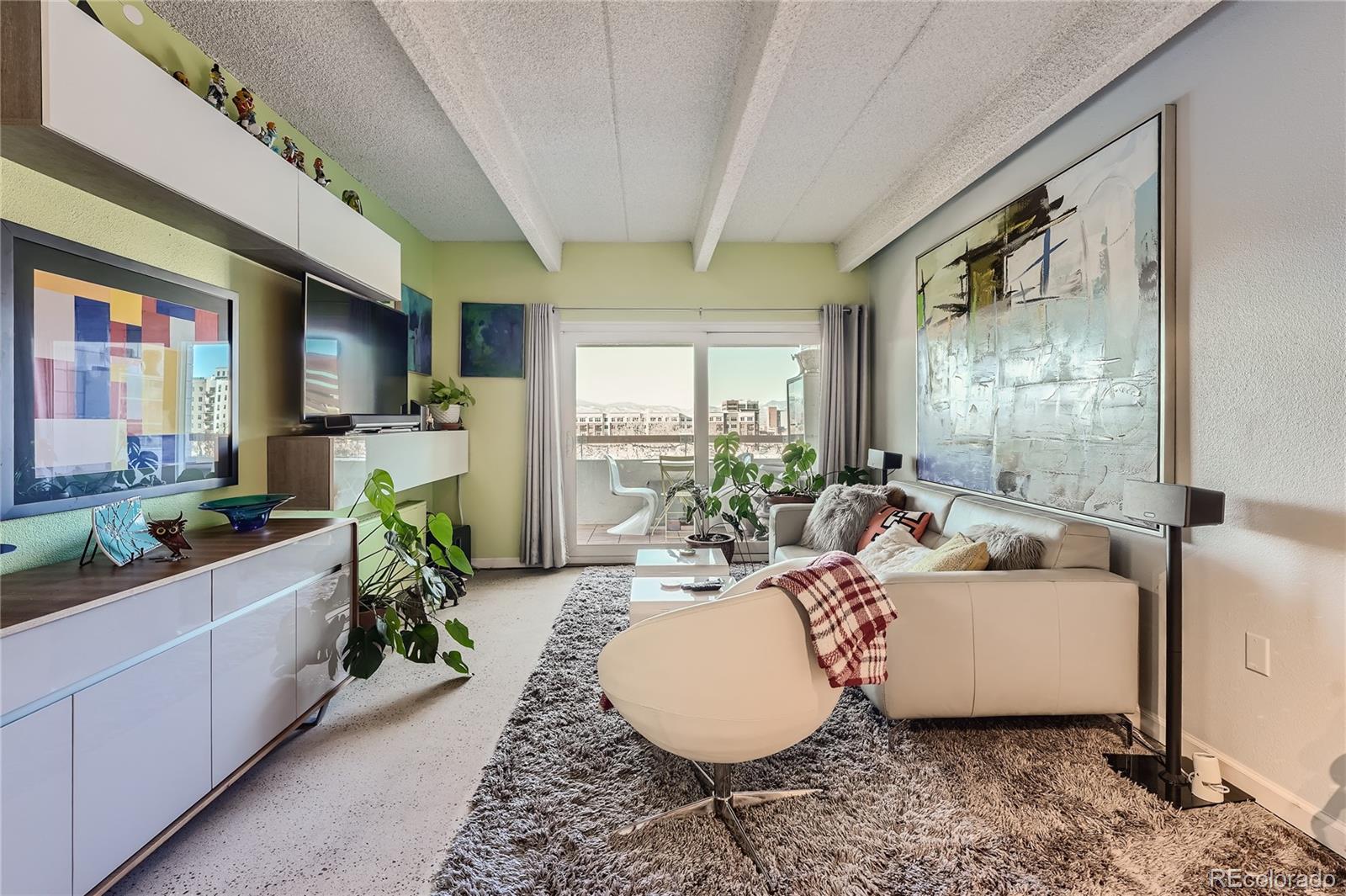 551 pearl Street Unit: 605