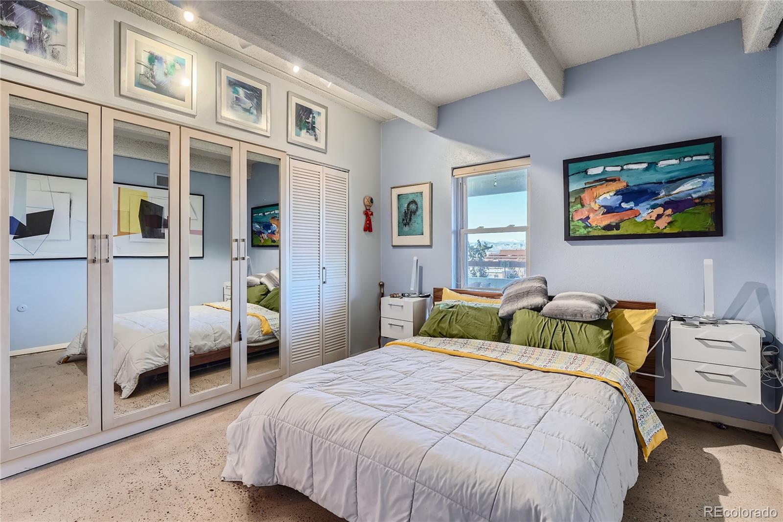 551 pearl Street Unit: 605