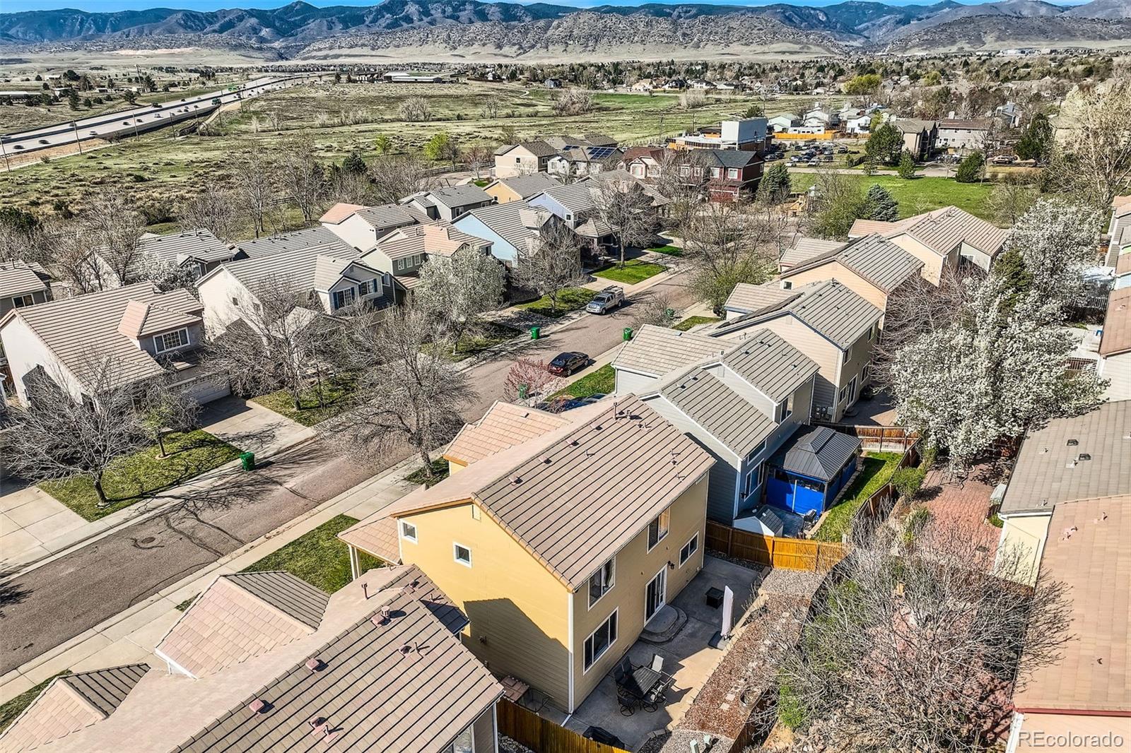 6853 W Rockland Place