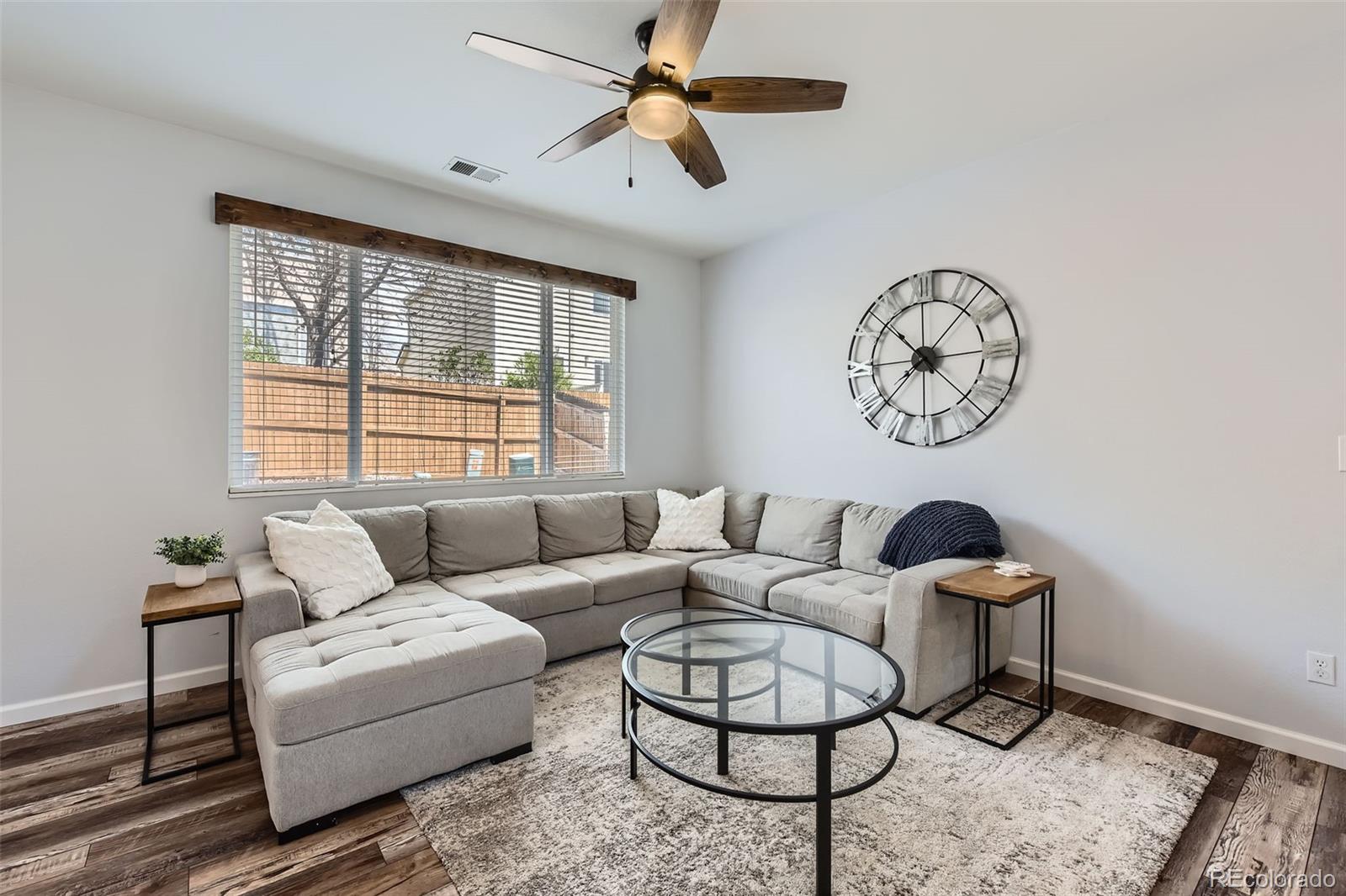 6853 W Rockland Place