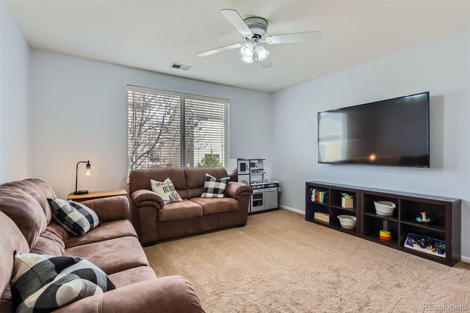 6853 W Rockland Place