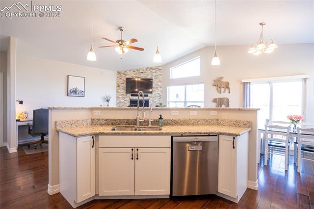 18099 La Questa Drive