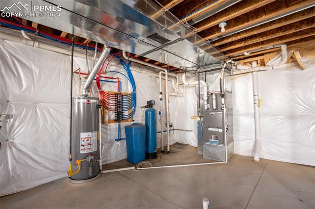 18099 La Questa Drive