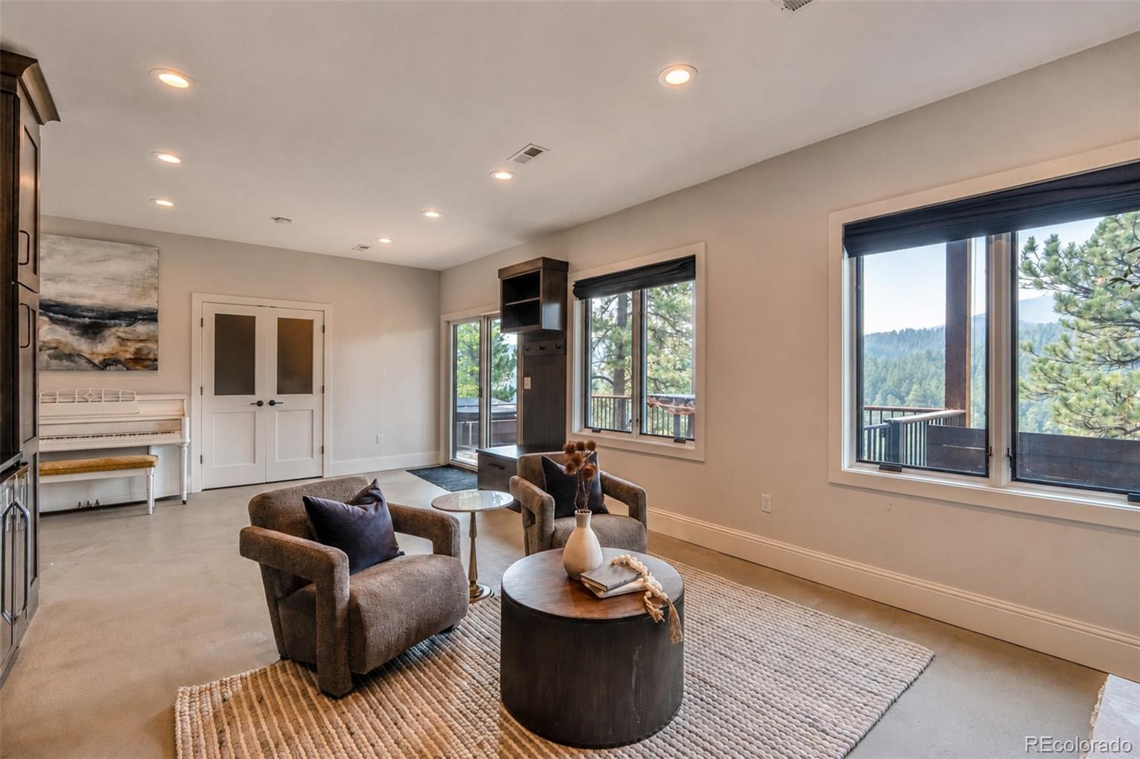3276 Meadow View Road