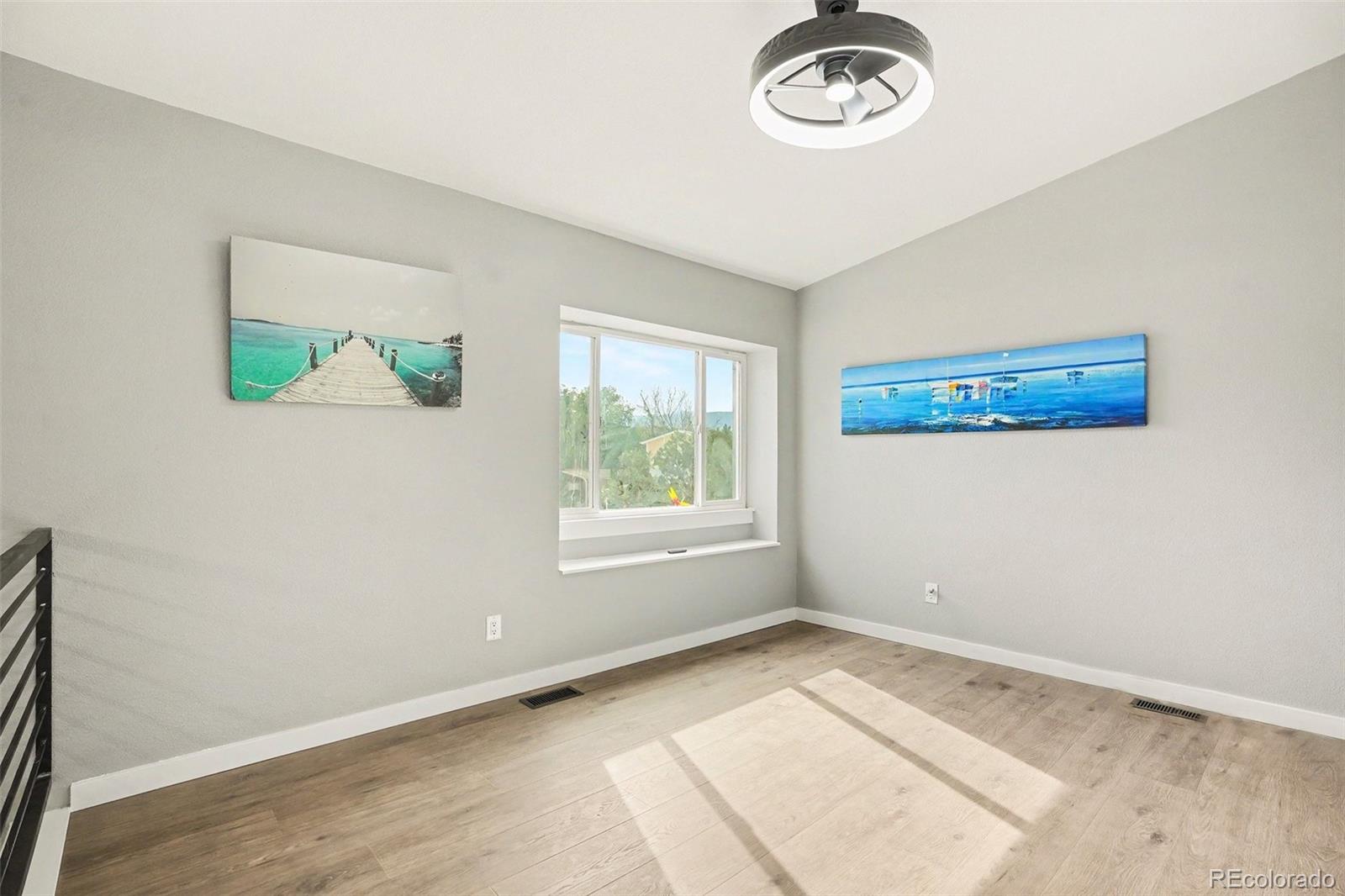 700 Autumn Place