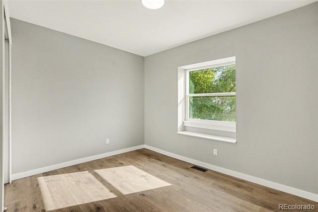 700 Autumn Place
