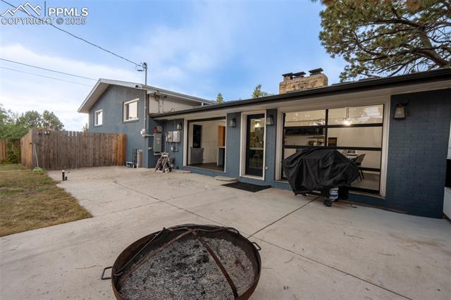 2227 Monteagle Street