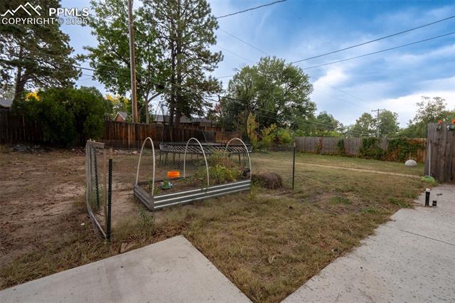 2227 Monteagle Street