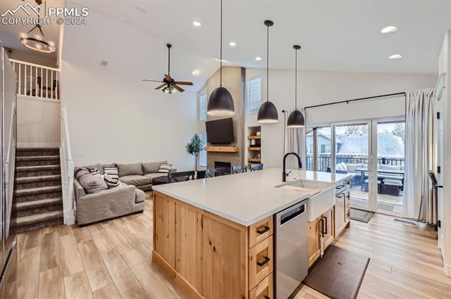 13664 Sweet Pea Place