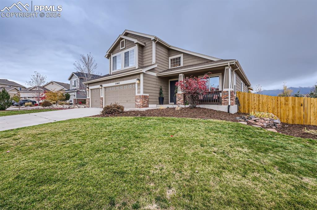 13664 Sweet Pea Place