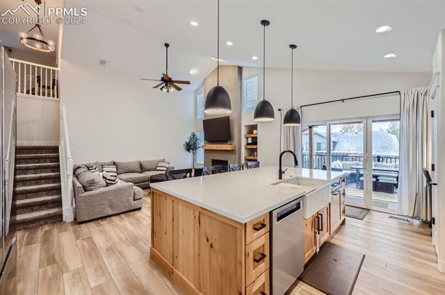 13664 Sweet Pea Place