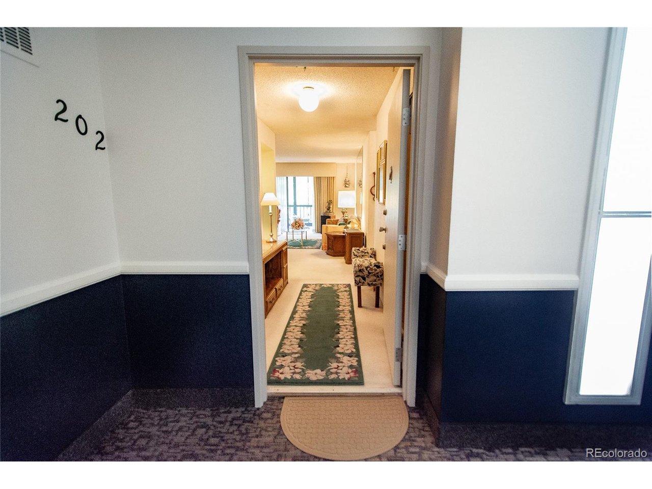 14390 E Marina Dr 202