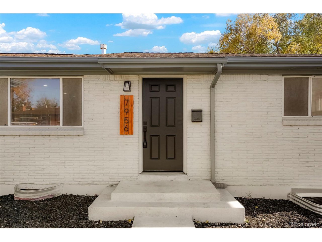 7956 Joan Dr