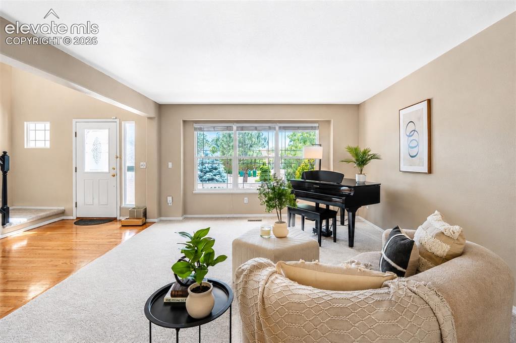 2712 Emerald Ridge Drive