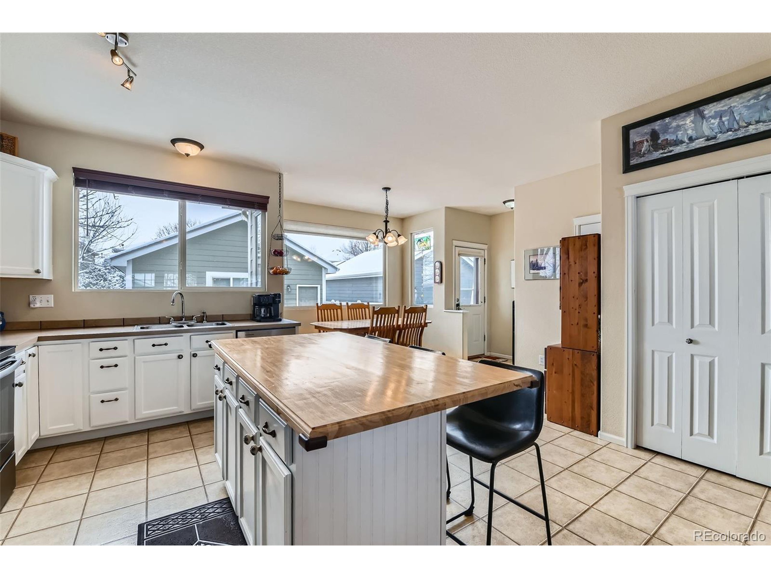 4552 Crestone Peak St