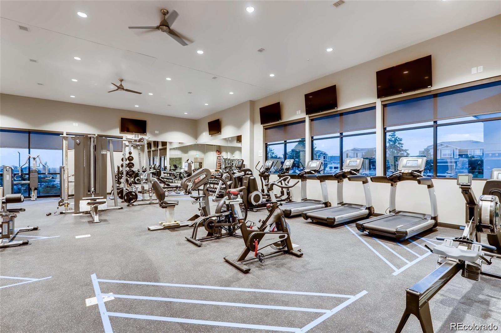 4552 Crestone Peak Street