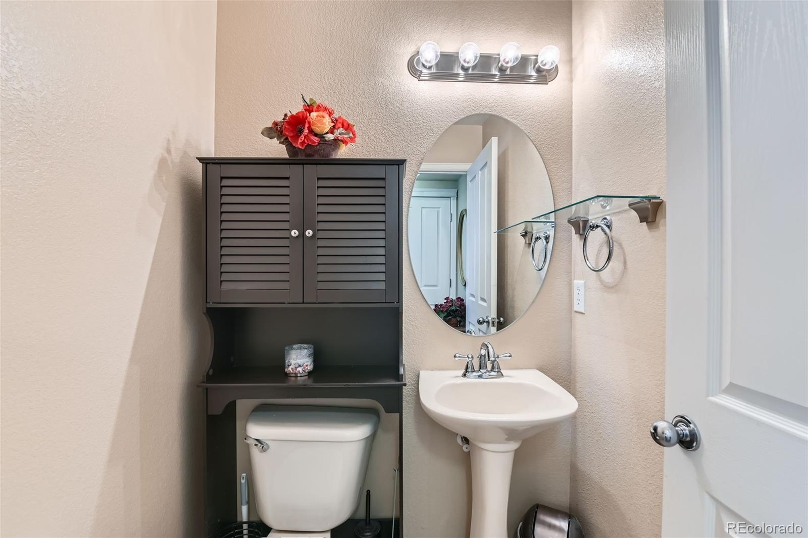 4552 Crestone Peak Street