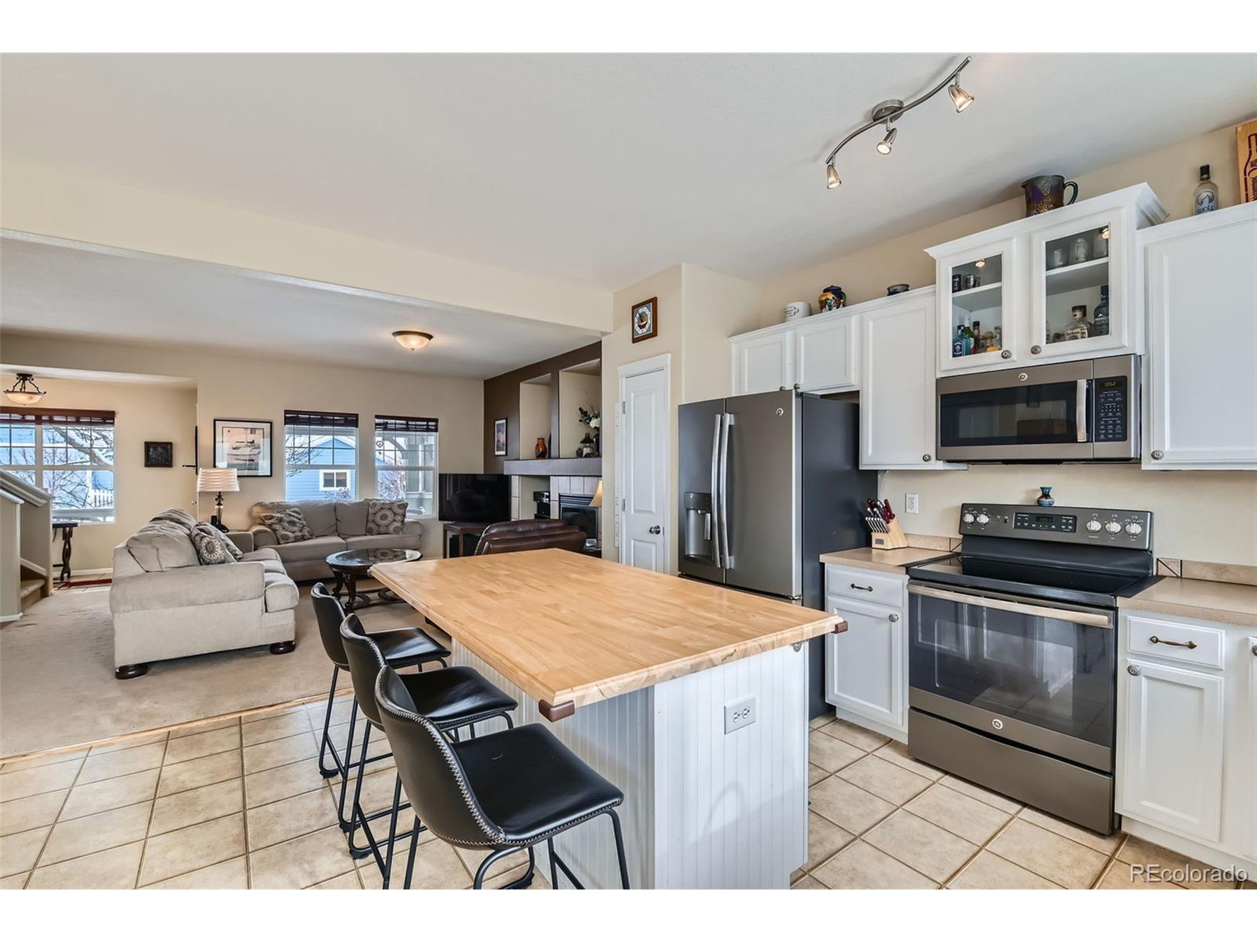 4552 Crestone Peak St