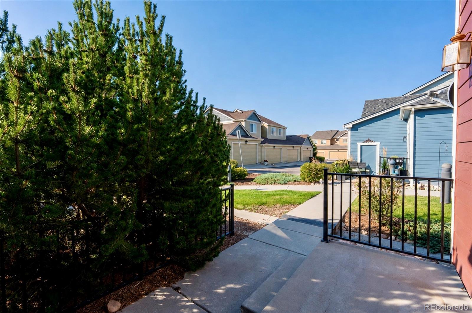 5429 Smoket Heights