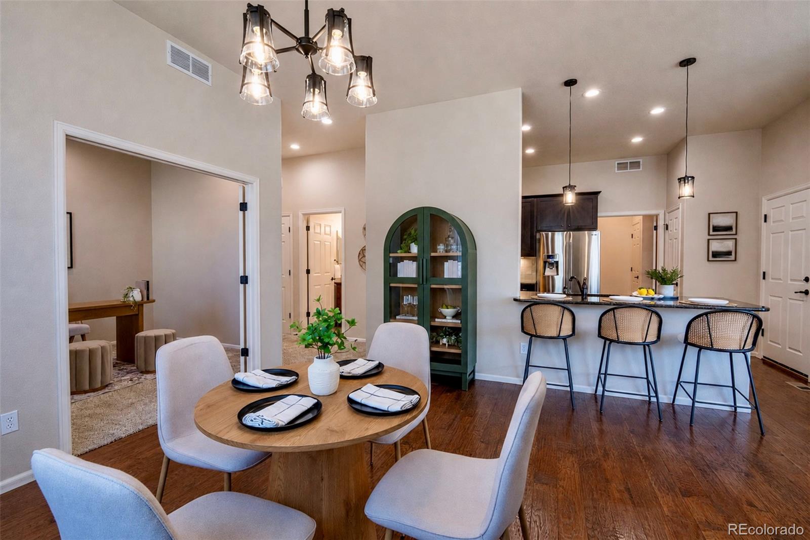 5429 Smoket Heights