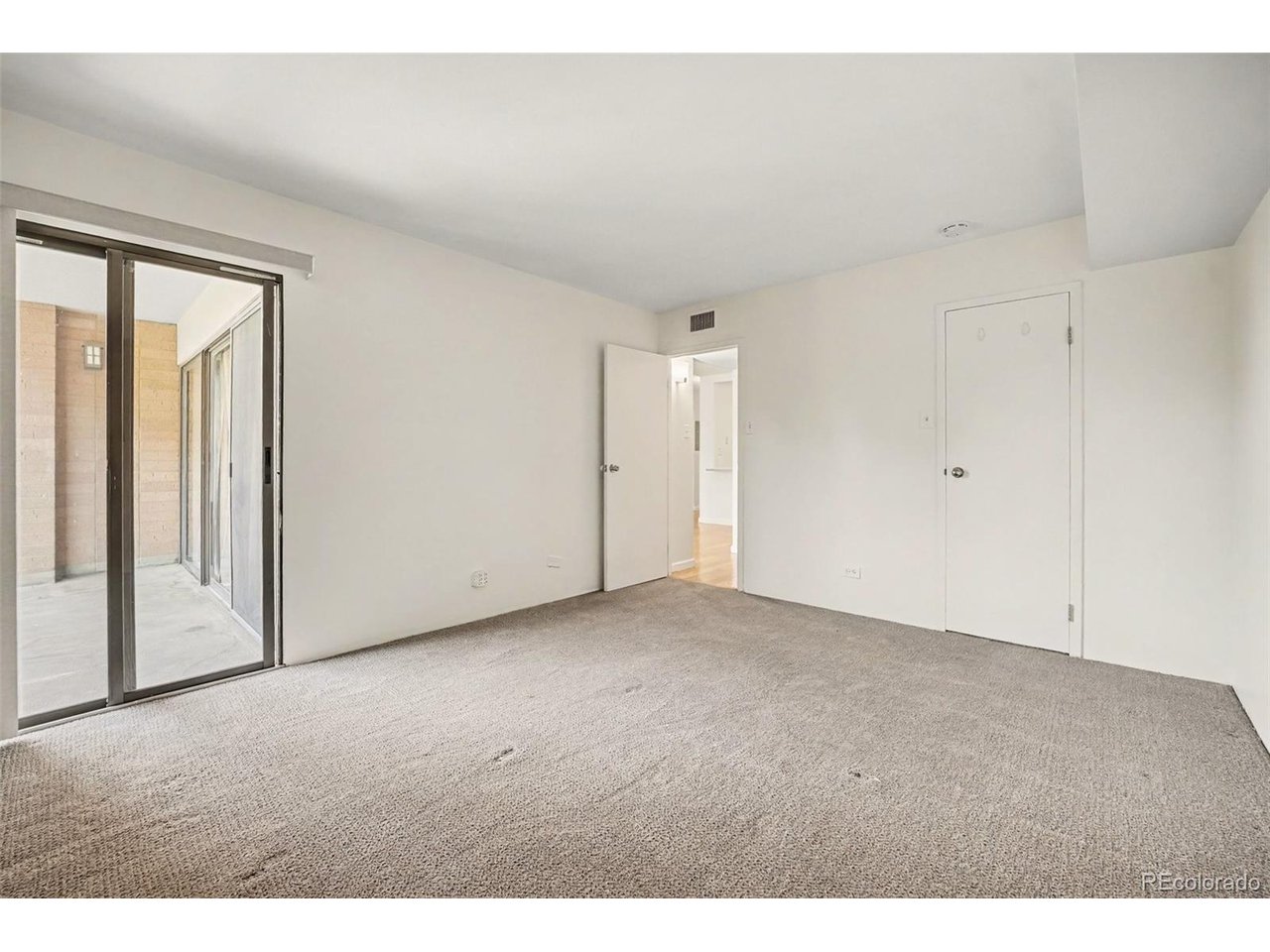 400 S Lafayette St 504