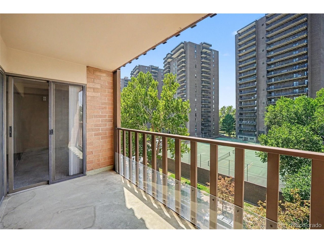 400 S Lafayette St 504
