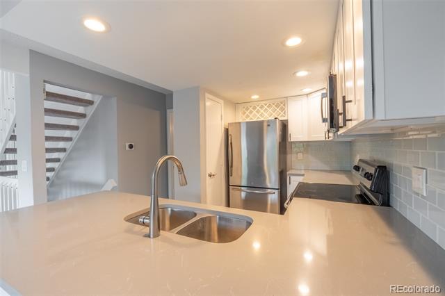 8055 Holland Court Unit: B
