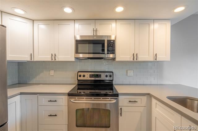 8055 Holland Court Unit: B