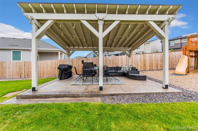 757 Griffith Street