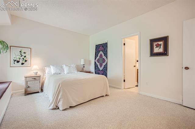 585 Observatory Drive