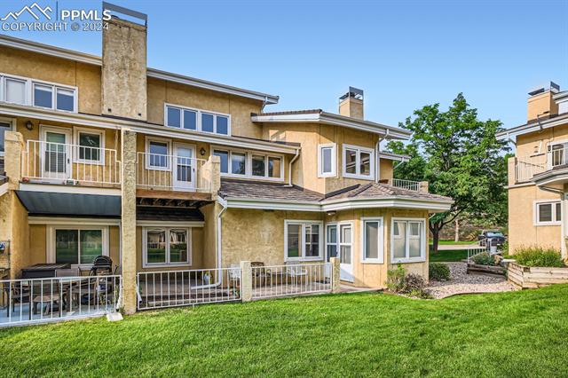 585 Observatory Drive