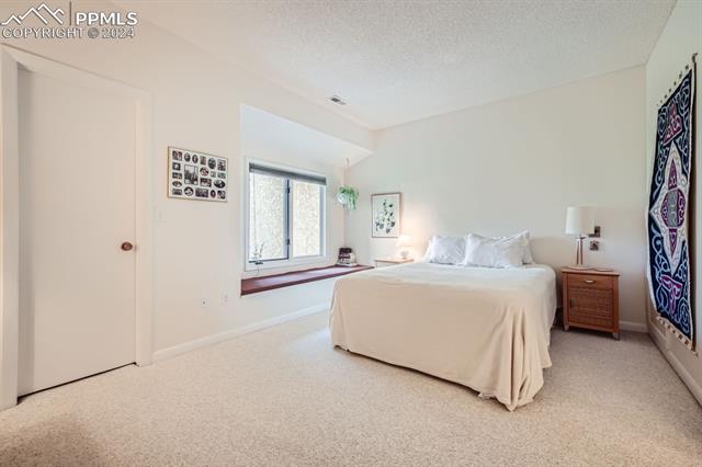 585 Observatory Drive