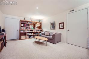 585 Observatory Drive