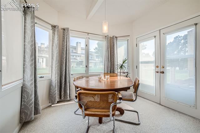 585 Observatory Drive