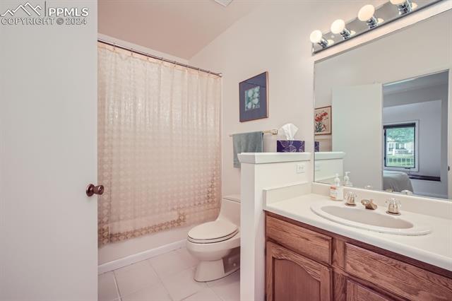 585 Observatory Drive