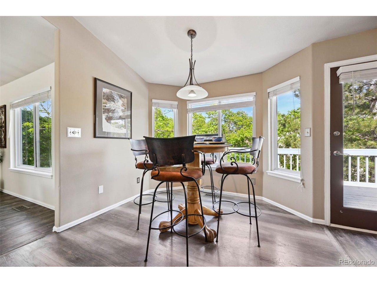 5465 Broadmoor Bliff Dr