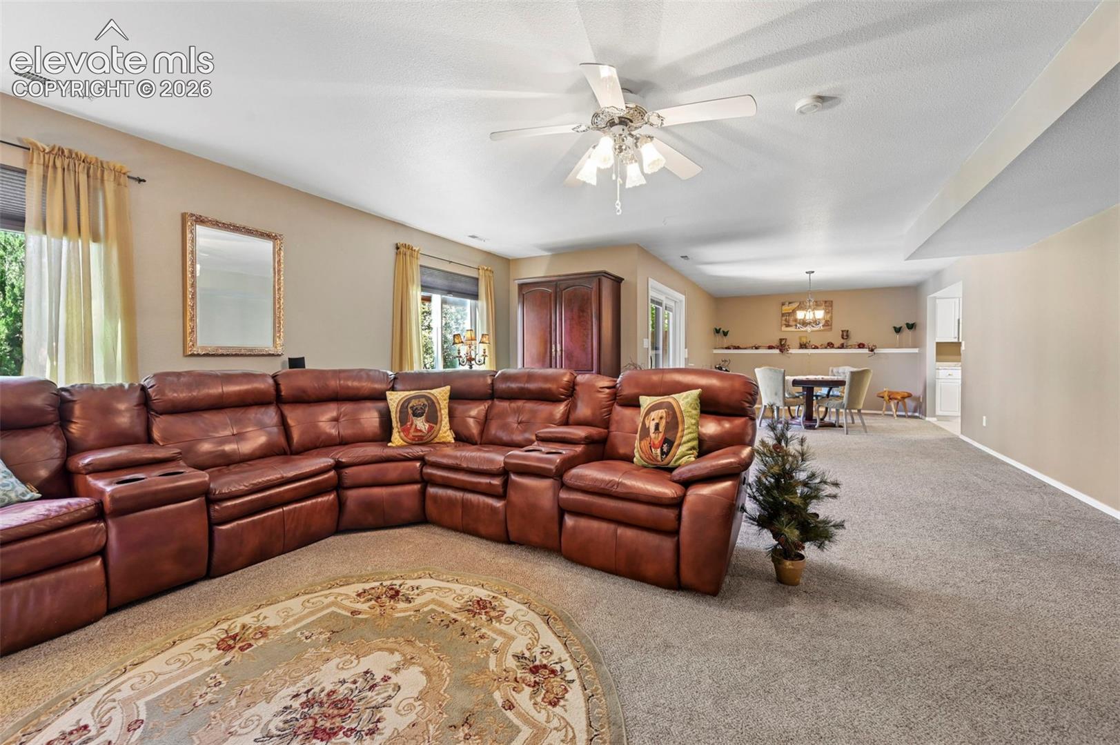 2527 Craycroft Drive