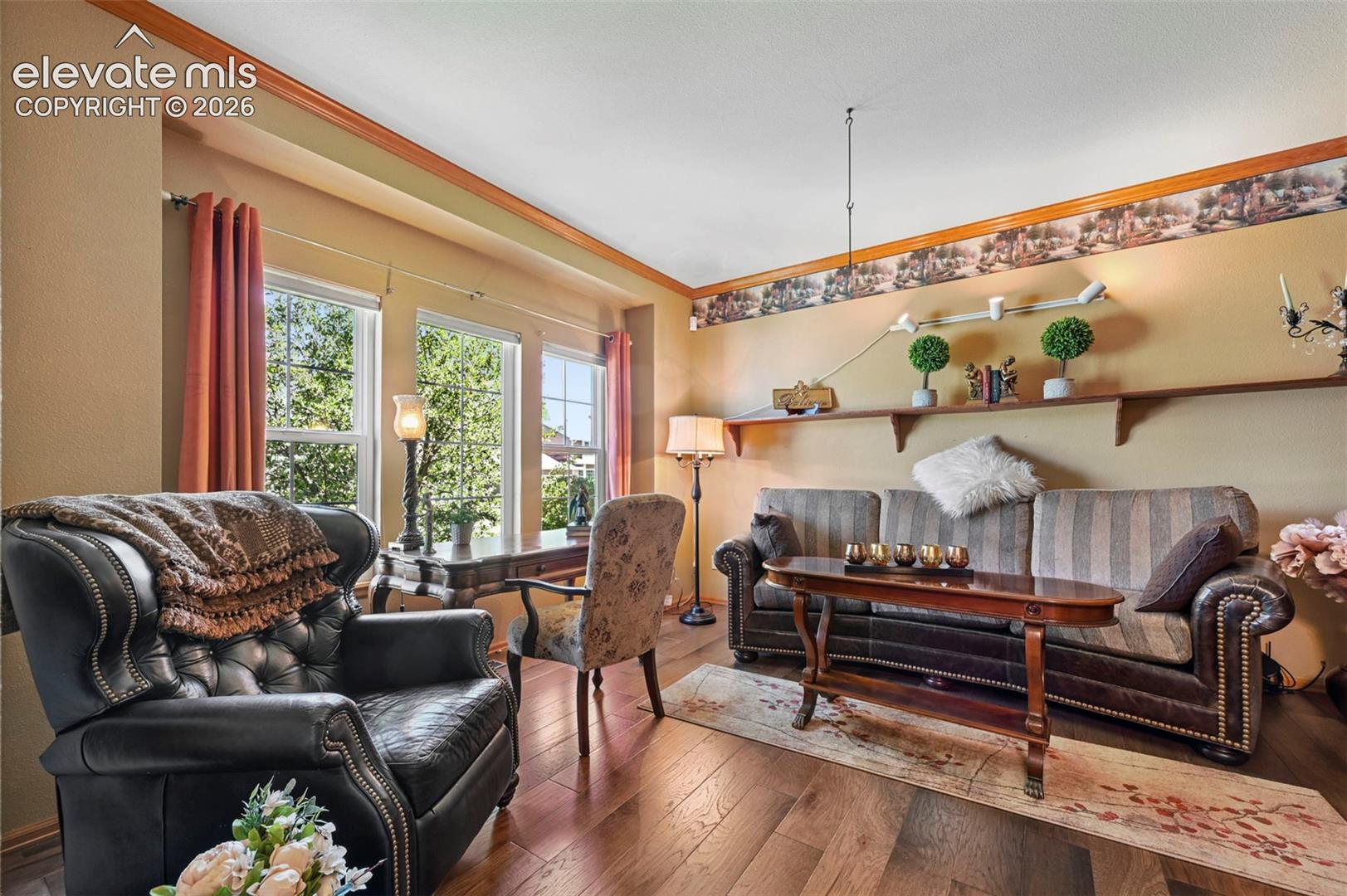 2527 Craycroft Drive