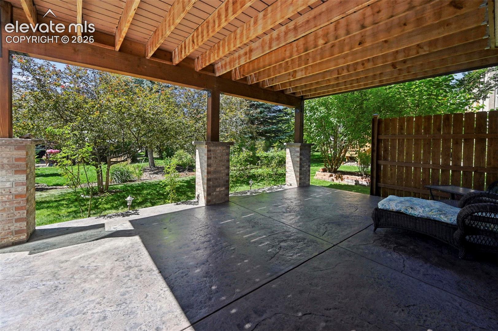 2527 Craycroft Drive