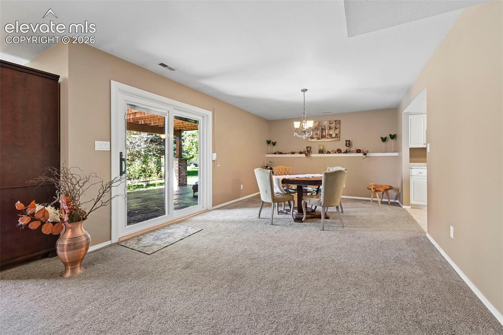 2527 Craycroft Drive