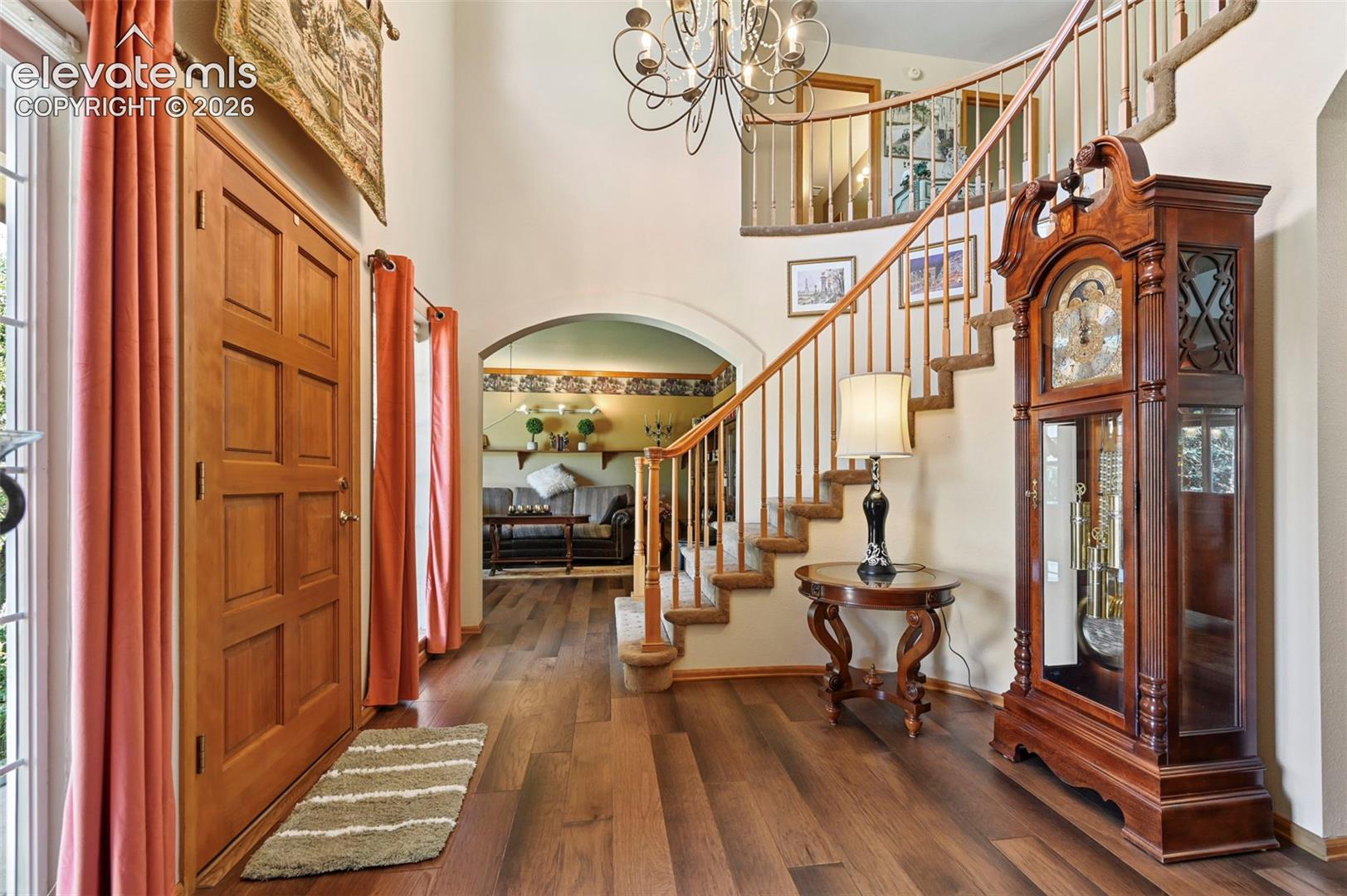 2527 Craycroft Drive
