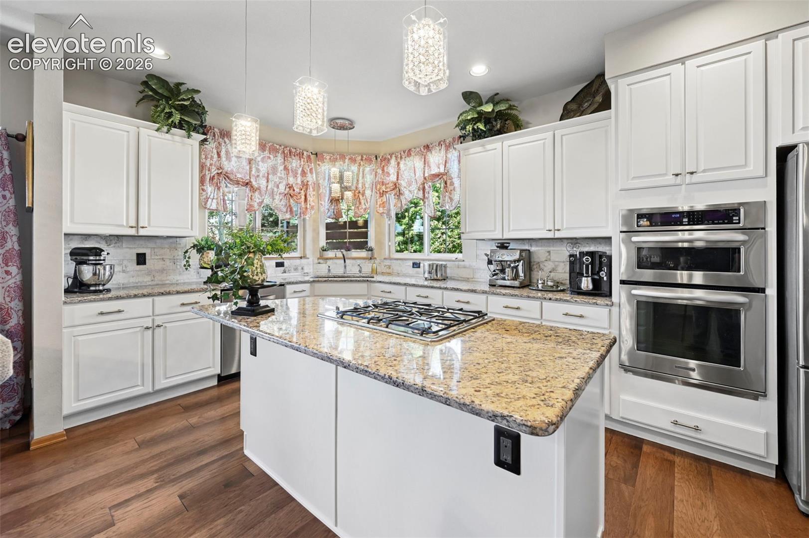 2527 Craycroft Drive