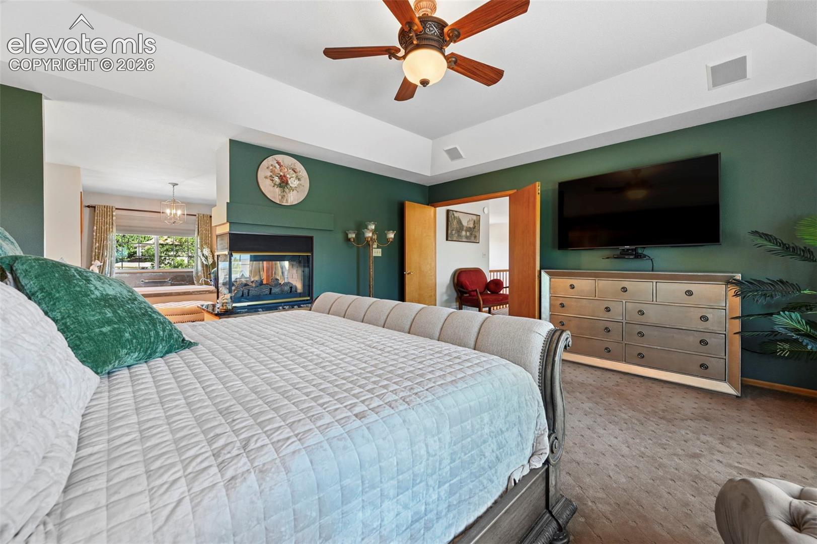 2527 Craycroft Drive