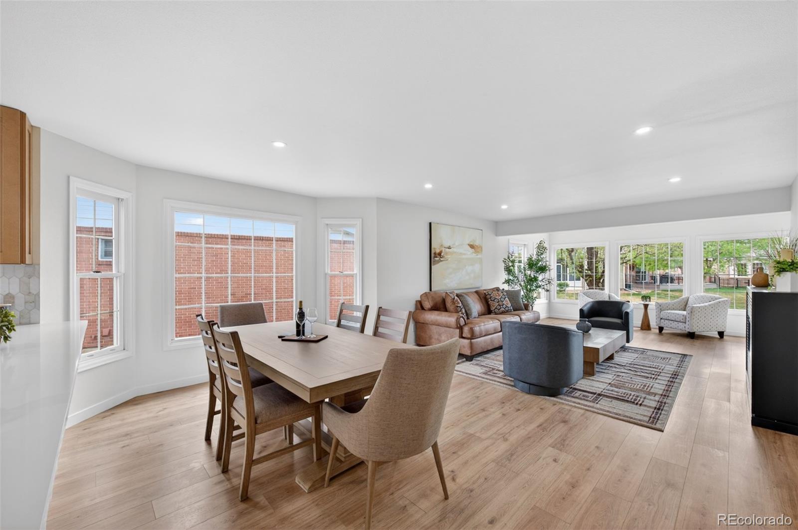 8943 Greenspointe Lane